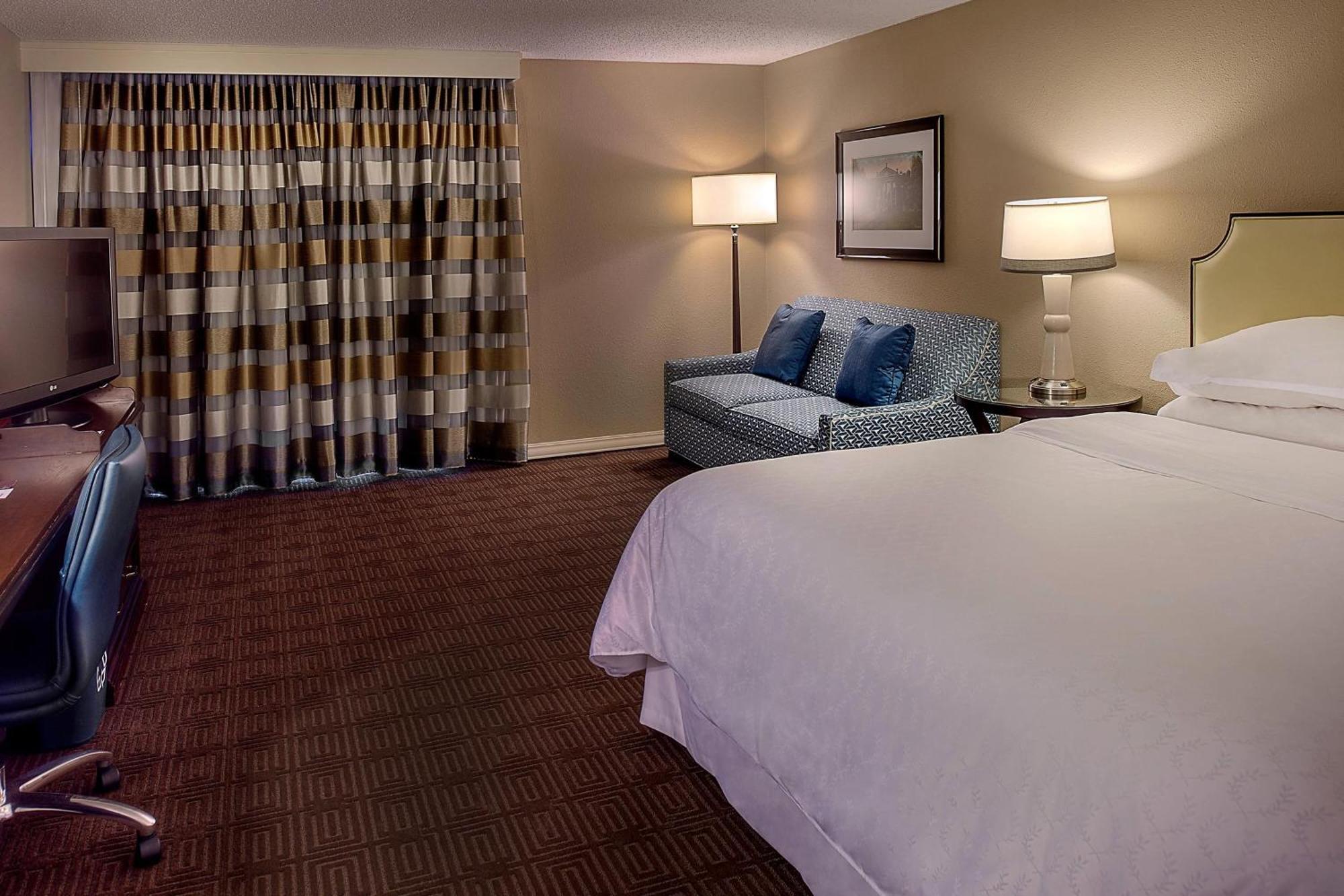 Sheraton Westport Lakeside Chalet Maryland Heights Exterior foto